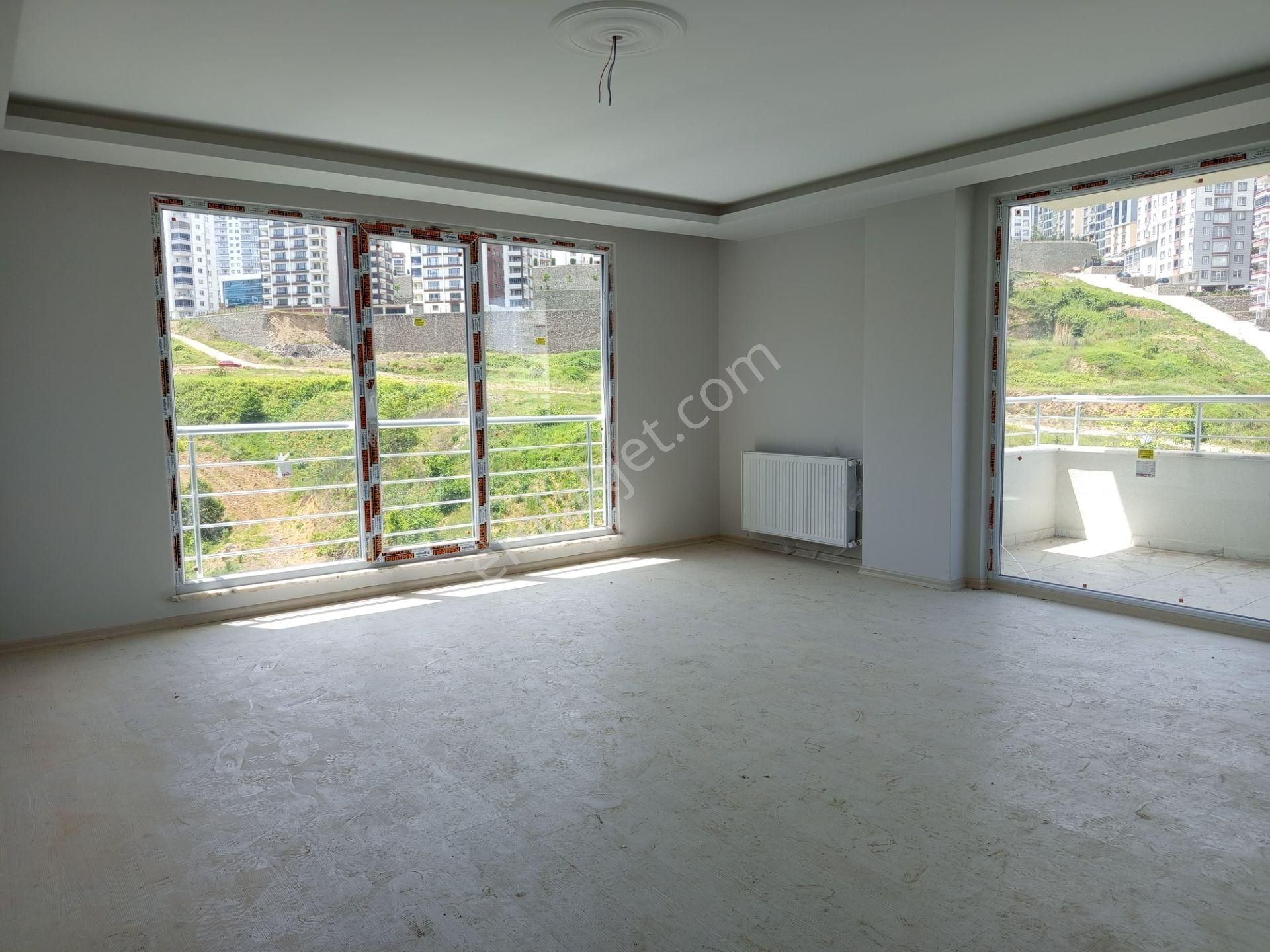 Kaşüstü Mahallesi Satılık Fırsat 3+1 Sıfır Daire