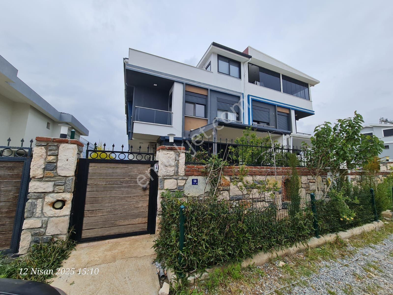 ⚡️videolu İlan⚡️plaja Yakın 3+1 Triplex Villa Müstakil Bahçeli⚡️