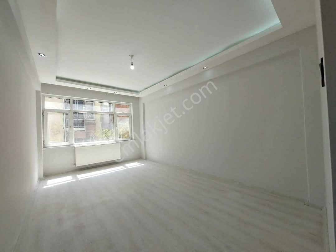 Samsun İlkadım Çiftlik Mh. İle 100.yıl Bulvarı Arasında 3+1, 125m² Lüks Yapılı Satılık Daire