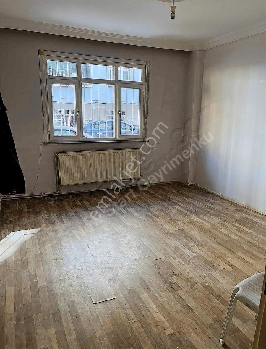Merkezi Konumda Ferah Çift Wc'li 2+1 Kiralık Daire
