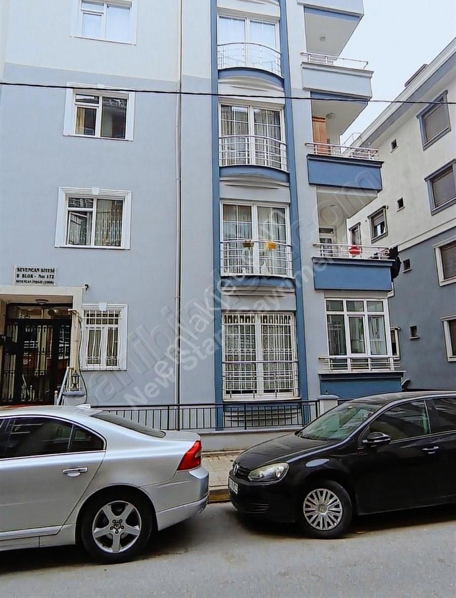 Ümraniye Armağanevler Site İçinde 3+1 Uygun Fiyat Geniş Daire