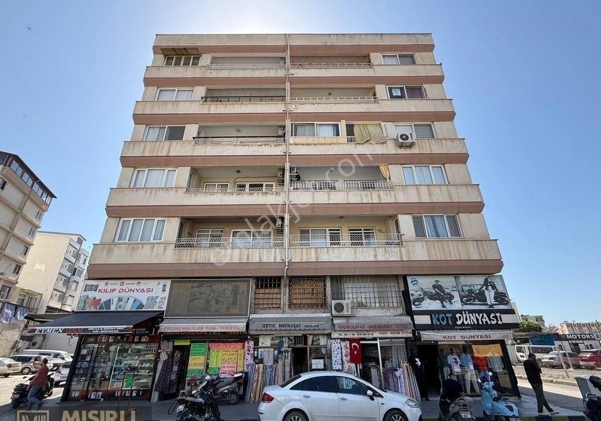 Mısırlı Gayrimenkul'den Kiralık Çarşı Merkez'de 3+1 Daire
