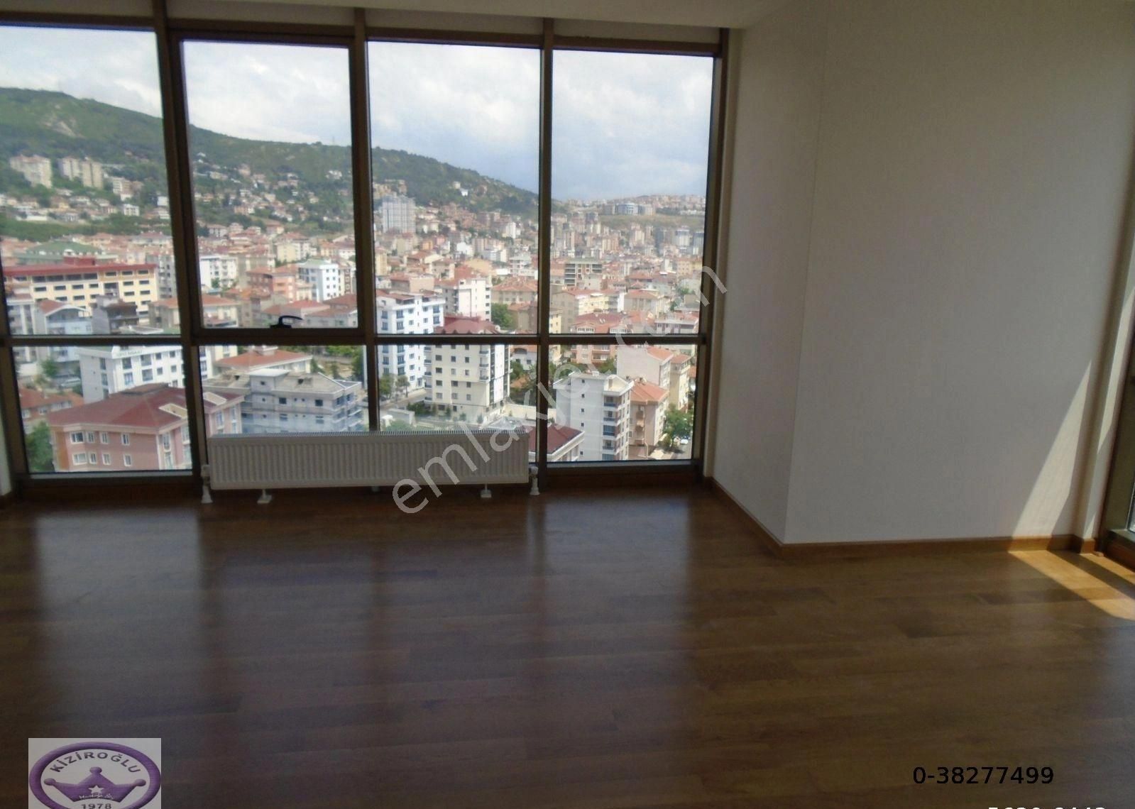 Metroya Yakın Aile Sitesinde Deniz Manzaralı Havuzlu Sitede İskanlı 2+1 - Görsel 8