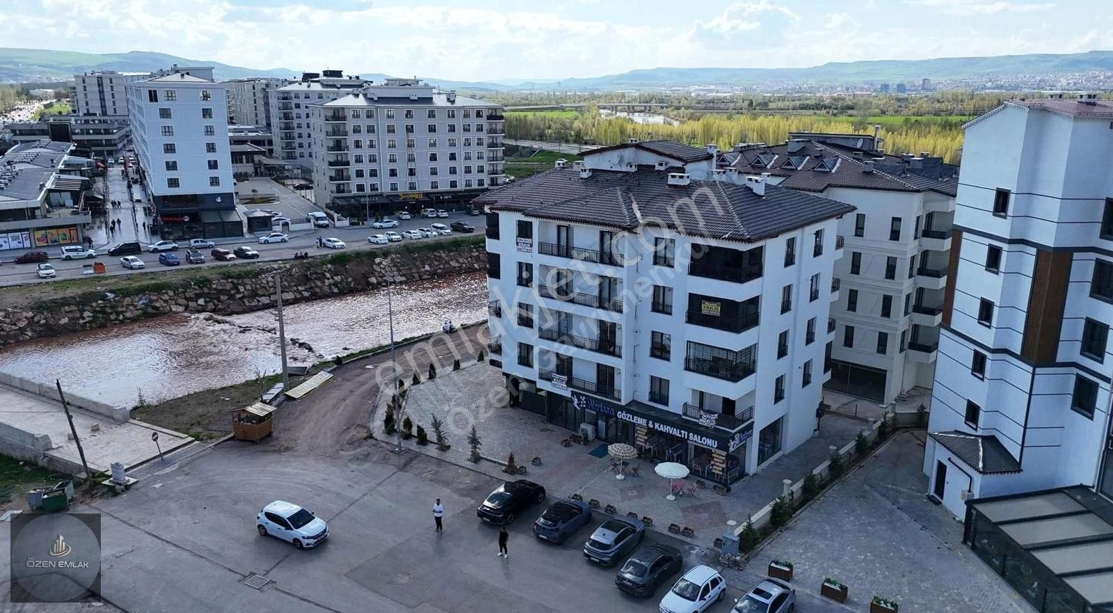 Bölgenin Nirvana'sından Satılık Harika Konumda 1+1 Sıfır Daire
