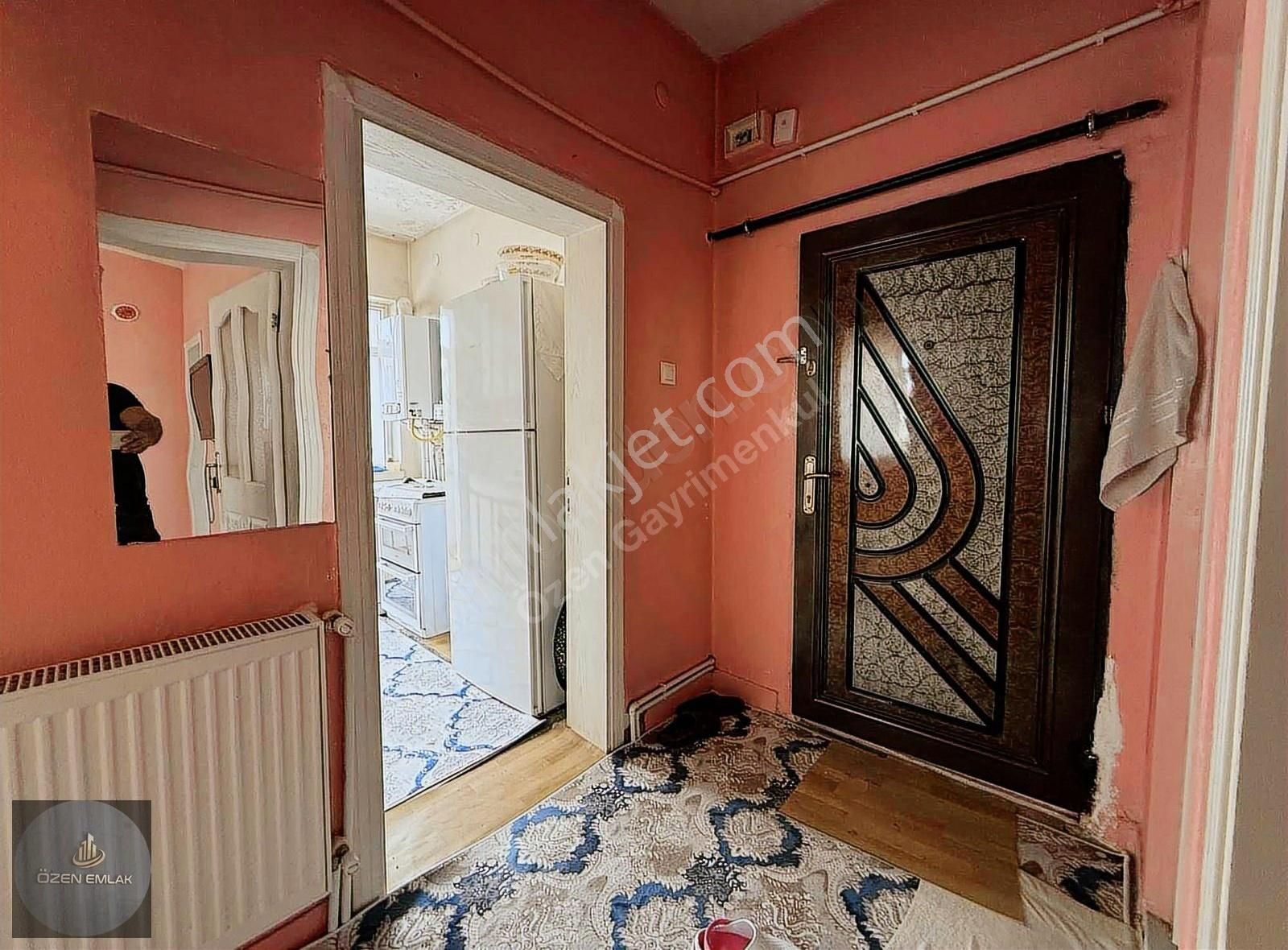 Özen Emlak'tan Kiaralık 2+1 Eşyalı Daire