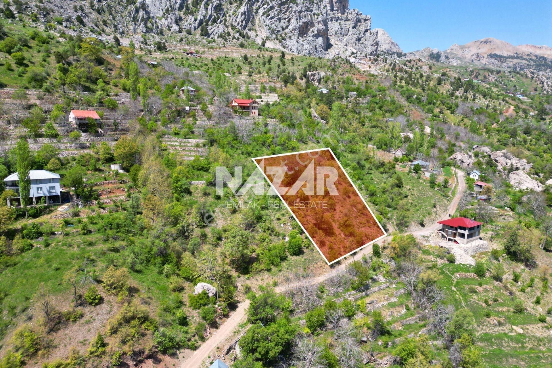 Alanya Şıhlar Köyü, Çayarası Yaylası’nda 1.689 M² Satılık Tarla