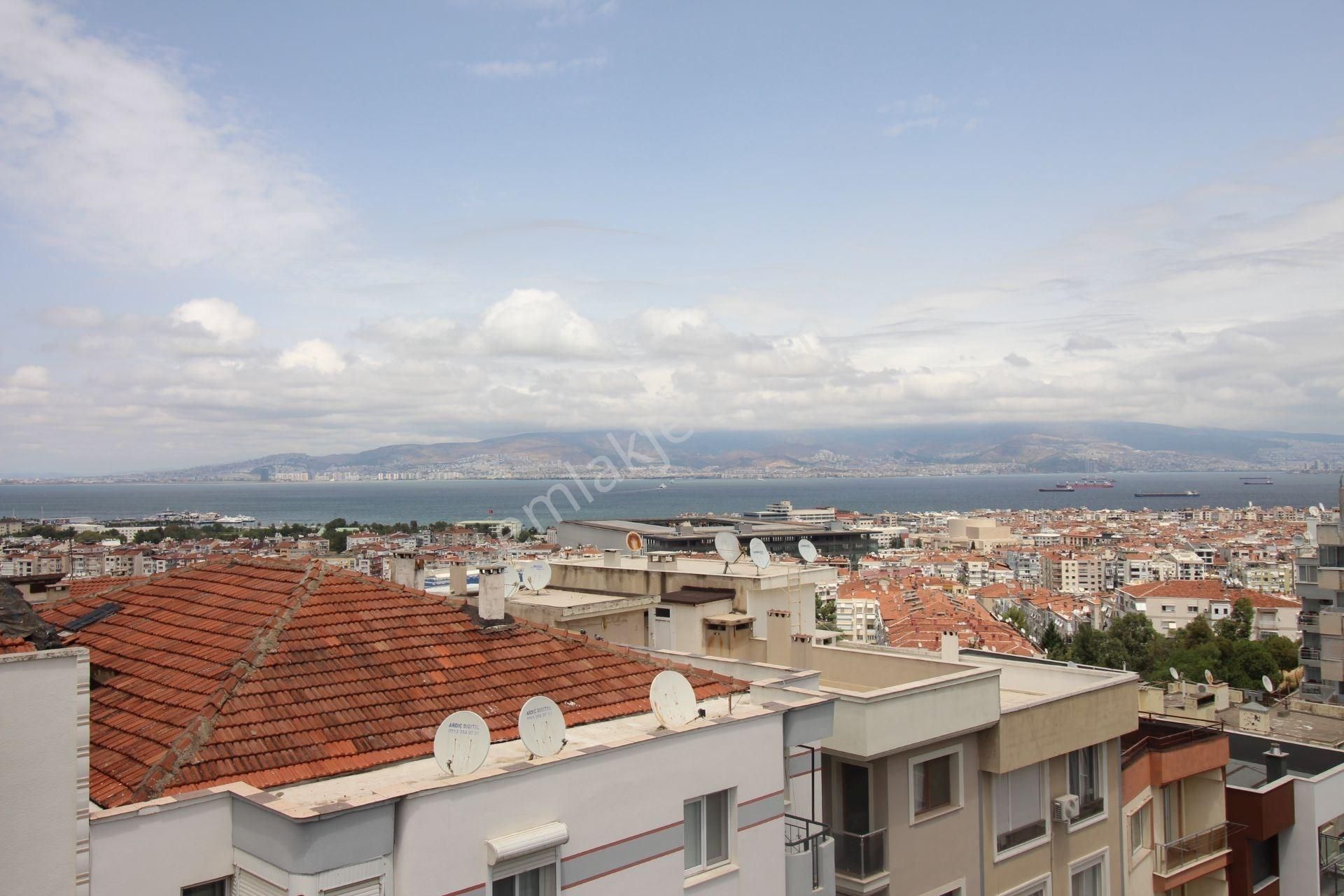 Üçkuyular Demokrasi Ünv. Yakını Deniz Manz. Sıfır 1+1