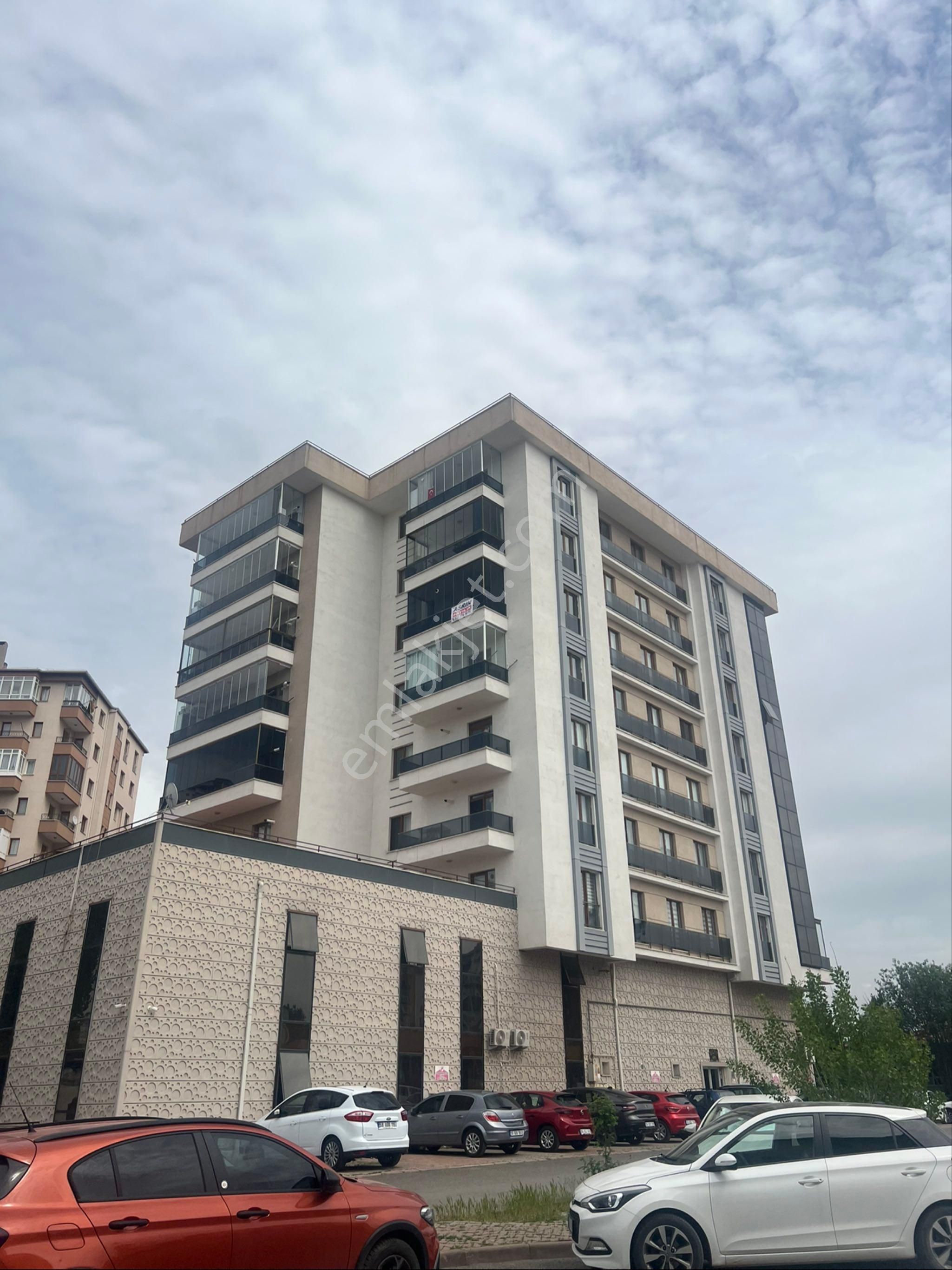 Aseın Emlak’tan Kızılırmak Mh.satılık 2+0 Arakat Full Eşyalı Daire