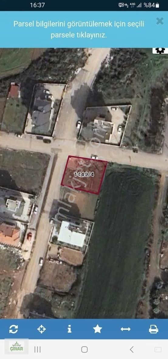 Bahçeyaka Mahallesin'de Satılık Konut Arsası Çınar Emlak