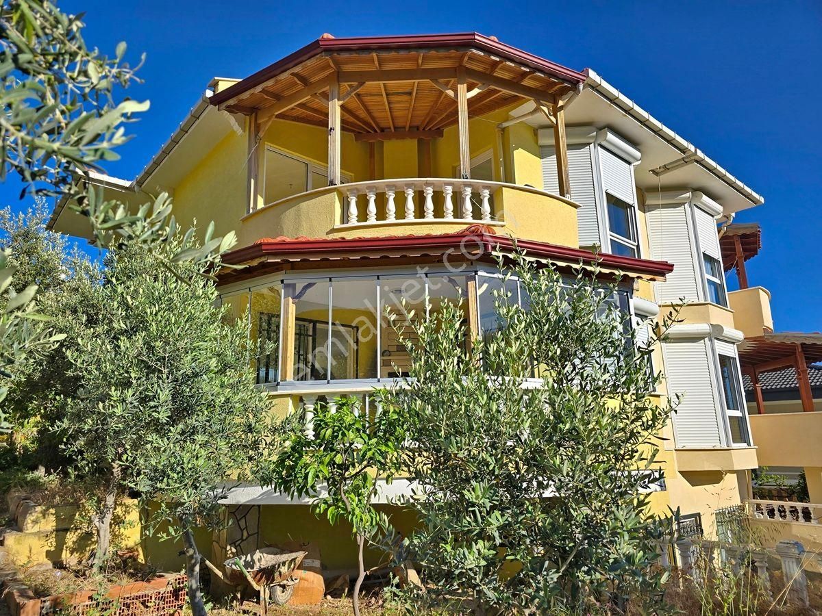 Altınoluk Kiralık Villa / Deniz Manzaralı