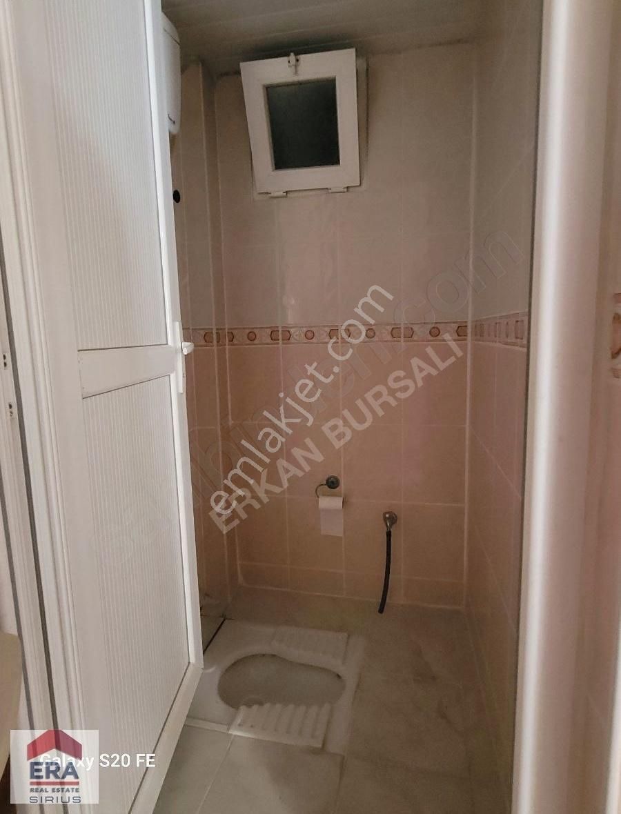 Zeytinköy Öğretmen Evi Karşısında 3+1 Kiralık Daire