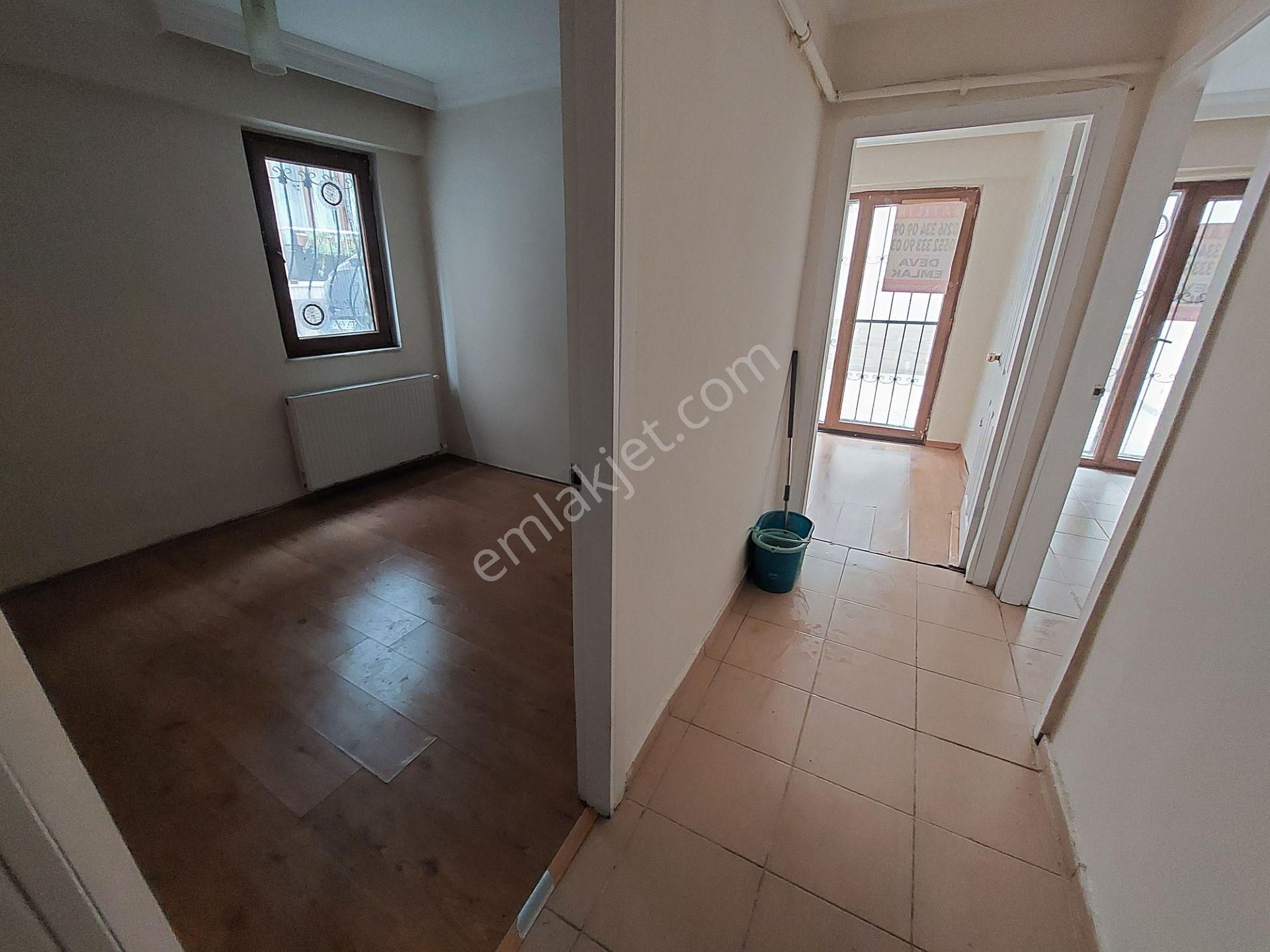 Deva'dan Belediye Ve Nevçarşıya Yakın Yeni Binada Özel Bahçeli - Görsel 19