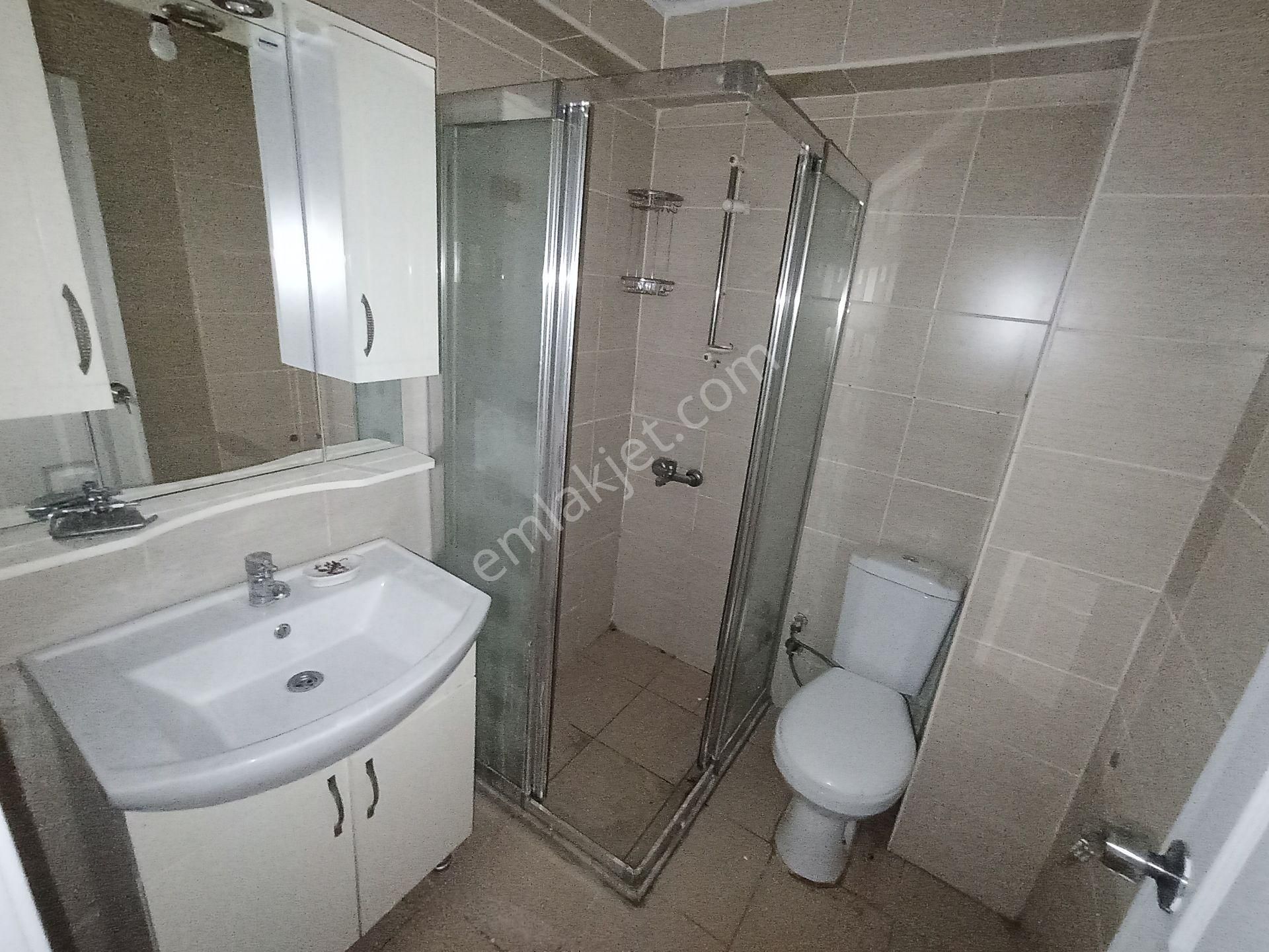 Deva'dan Belediye Ve Nevçarşıya Yakın Yeni Binada Özel Bahçeli - Görsel 24