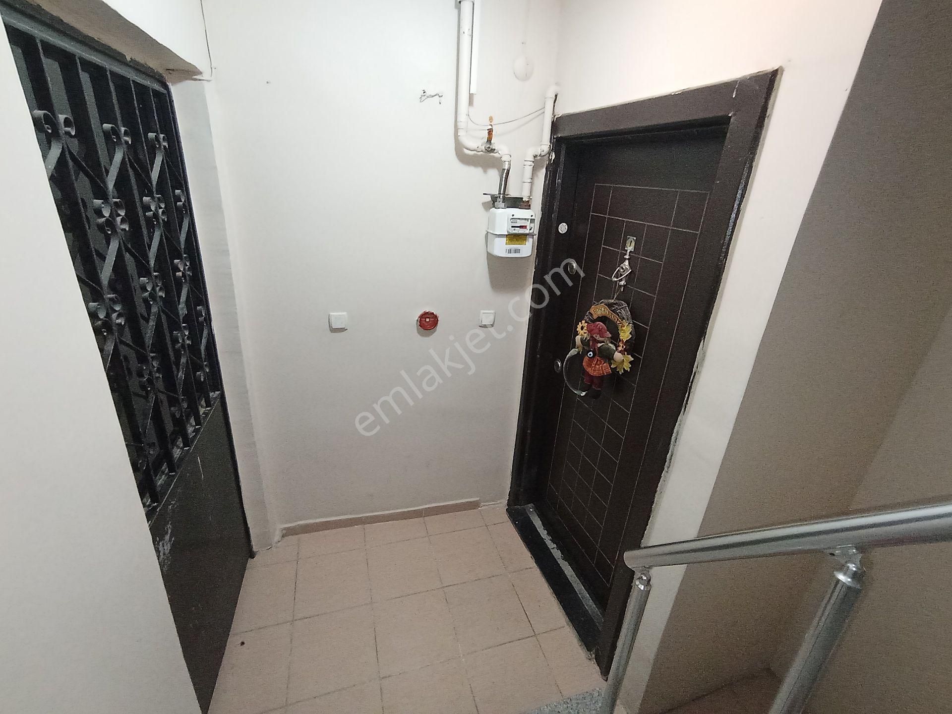 Deva'dan Belediye Ve Nevçarşıya Yakın Yeni Binada Özel Bahçeli - Görsel 32