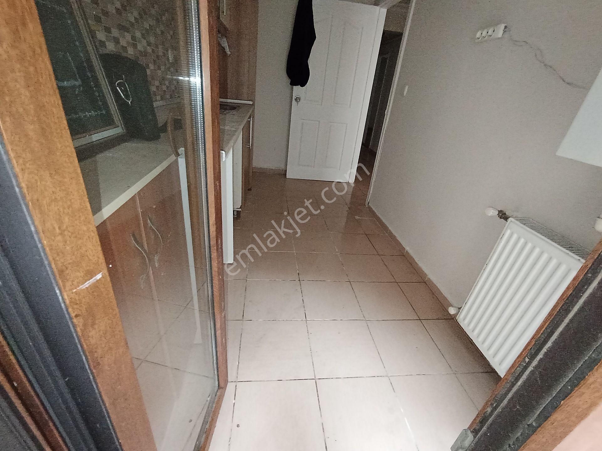 Deva'dan Belediye Ve Nevçarşıya Yakın Yeni Binada Özel Bahçeli - Görsel 18