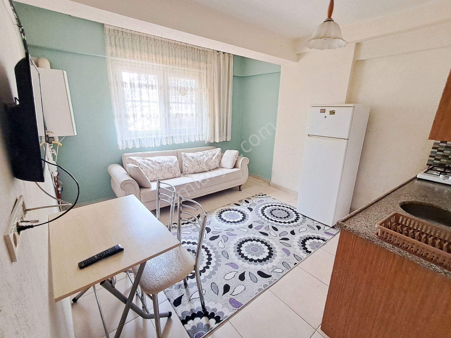Kz Grup'tan Kınıklı Yunusemrede 1+1 Balkonlu Kiralık Apart