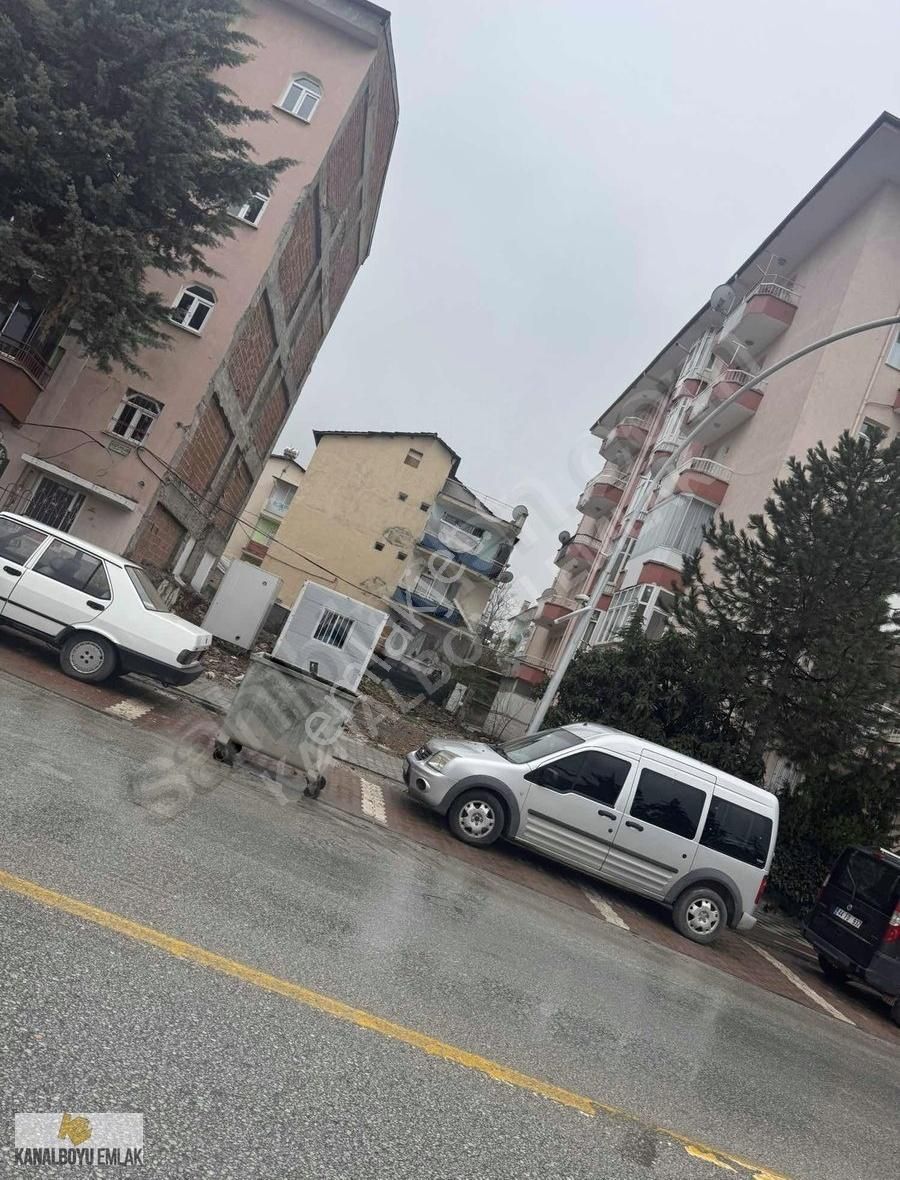Kanalboyu Emlak'tan Çöşnük'te Yatırımlık 430 M2 Arsa