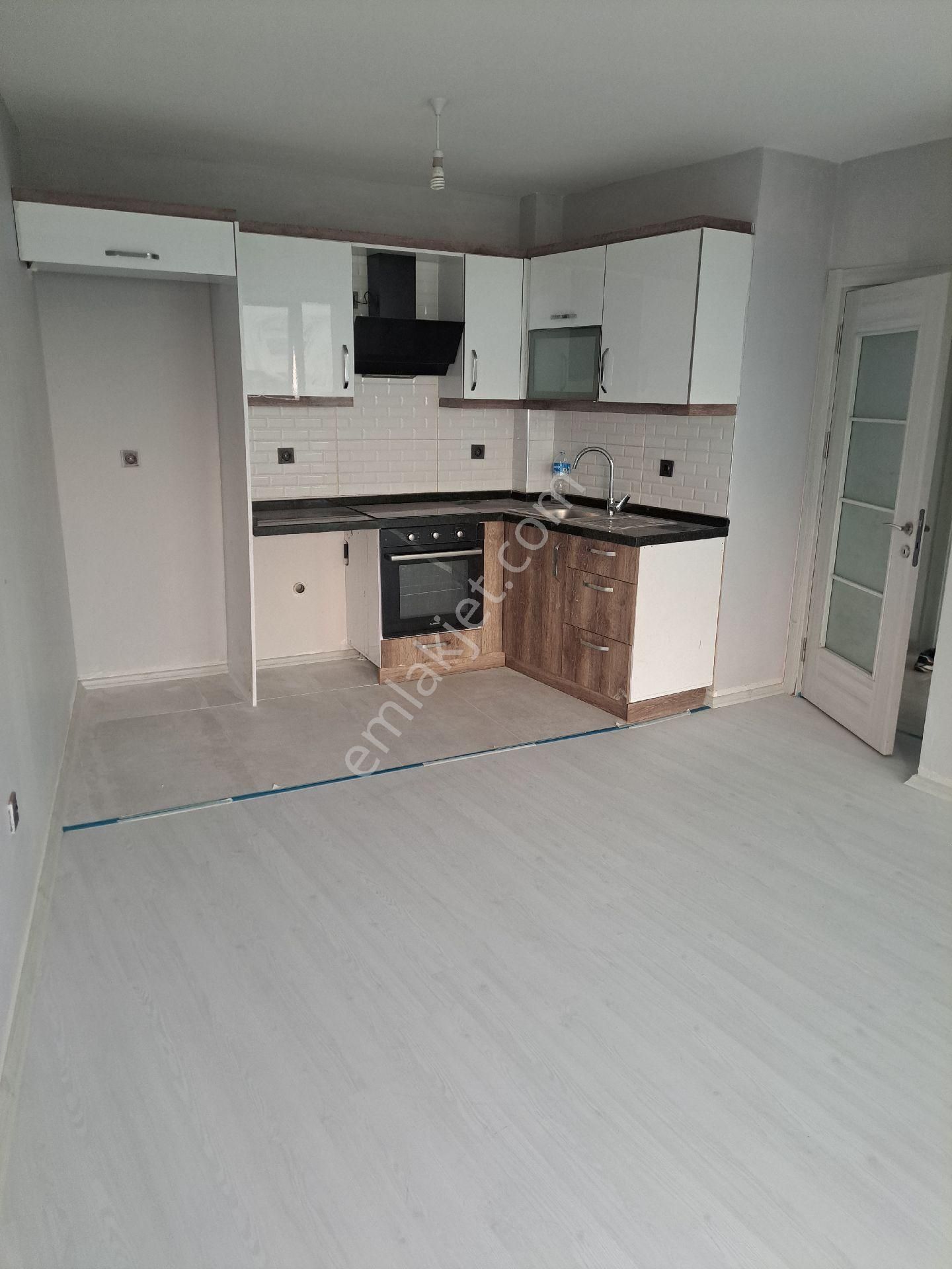 Atlantik Fly Sitesinde Muhteşem 2+1 Deniz Manzaralı Daire