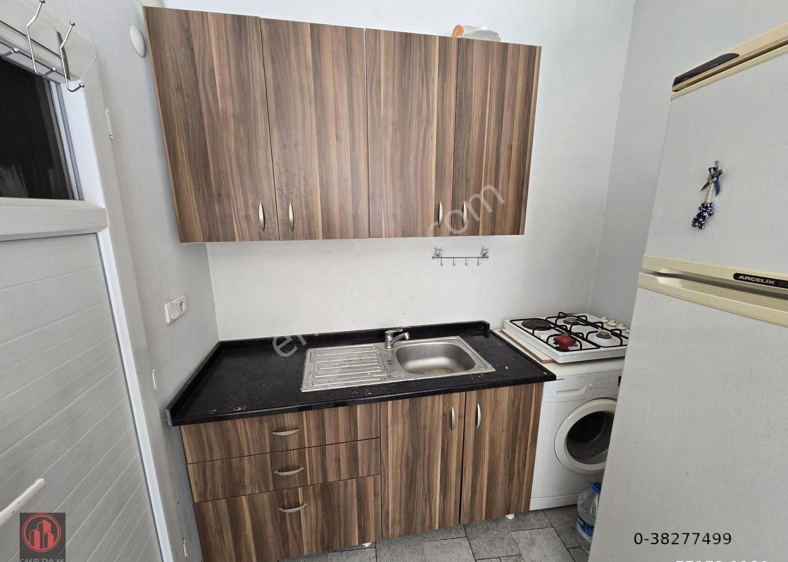 Balçovada Ata Cad.yanı Eşyalı Kiralık Stüdyo(1+0) Daire