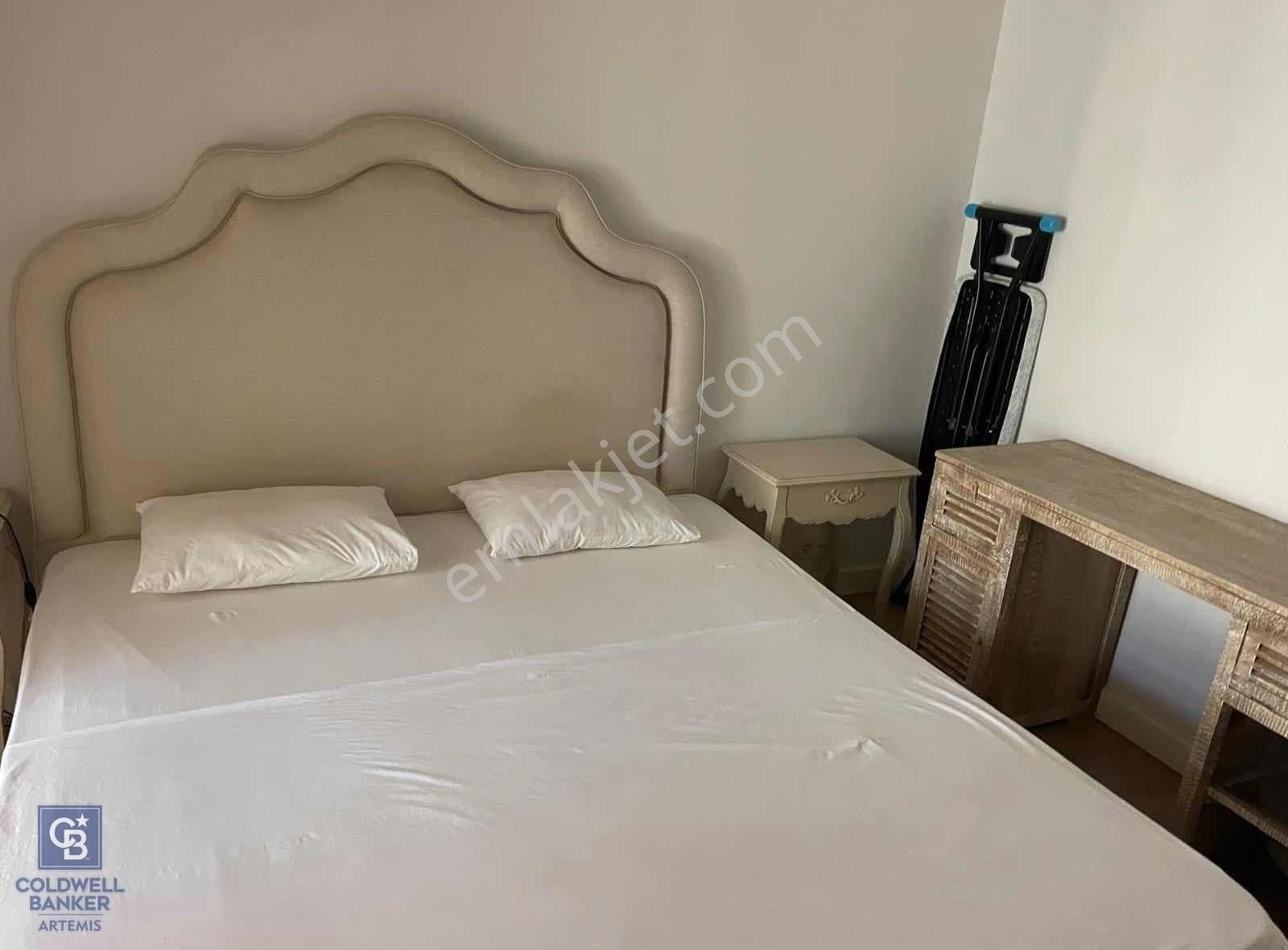 Bodrum Denize Sıfır Özel Plajlı Daire