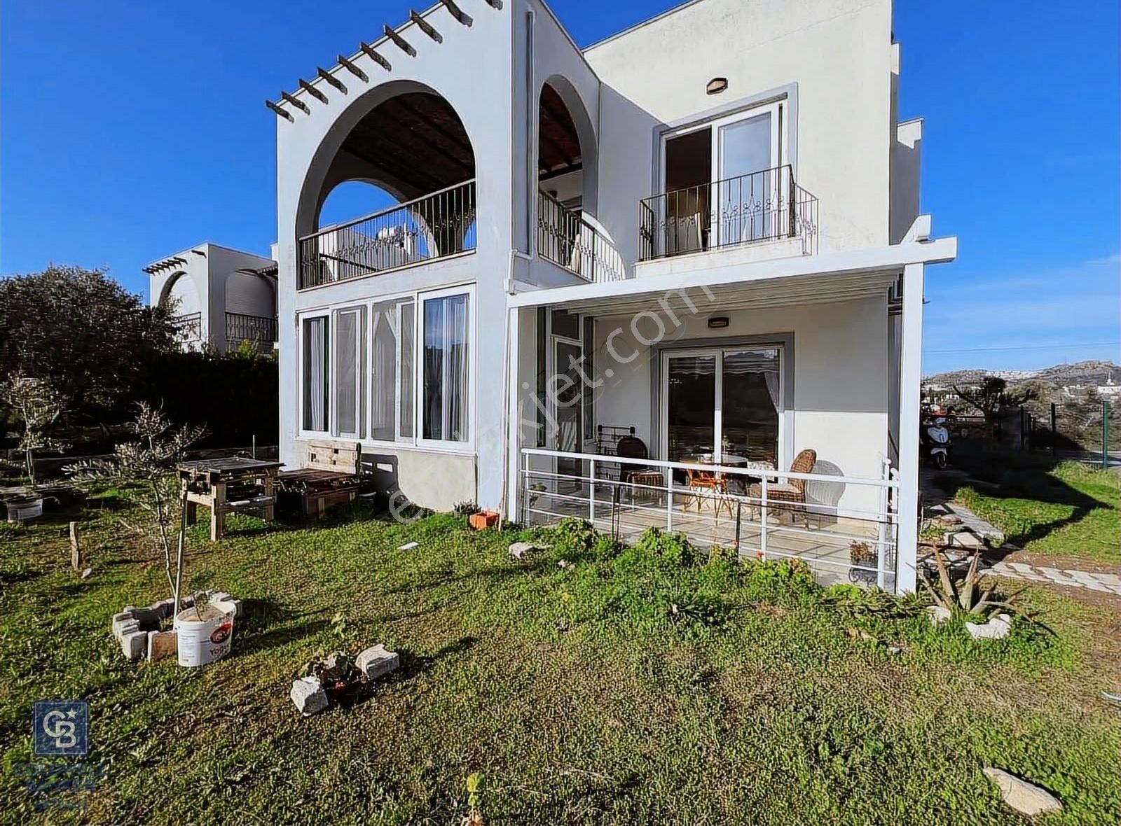 Yalıkavak Gökçebel'de Eşyalı 2+1 Bahçe Katı