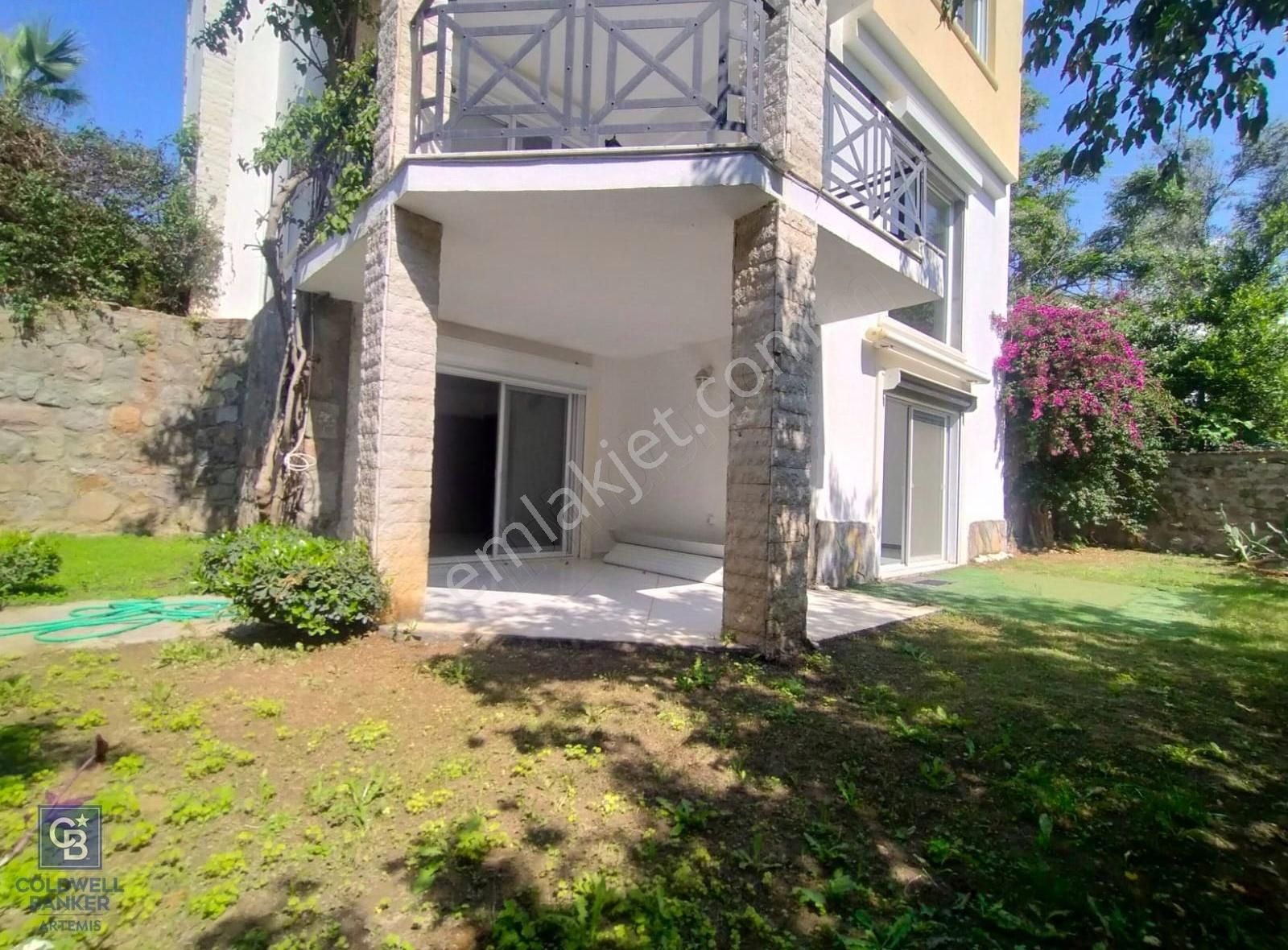 Bodrum Yalıkavak Dirmil 3+1 Müstakil Bahçeli Dubleks Daire