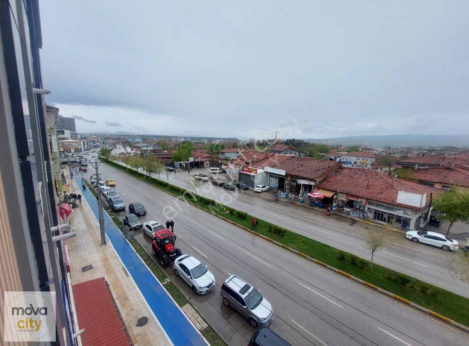 Akşemseddin Caddesi Üzeri Tabela Değeri Yüksek Satılık Ofis