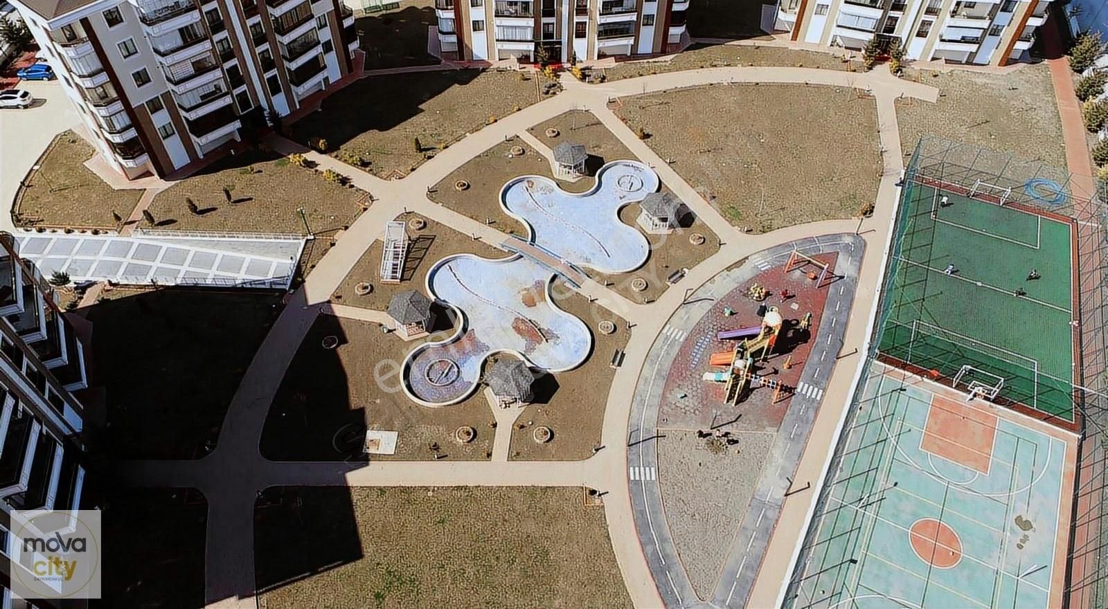 Karabeyoğlu Park Sitesinde Komple Yapılı 4+1 Satılık Lüks Daire