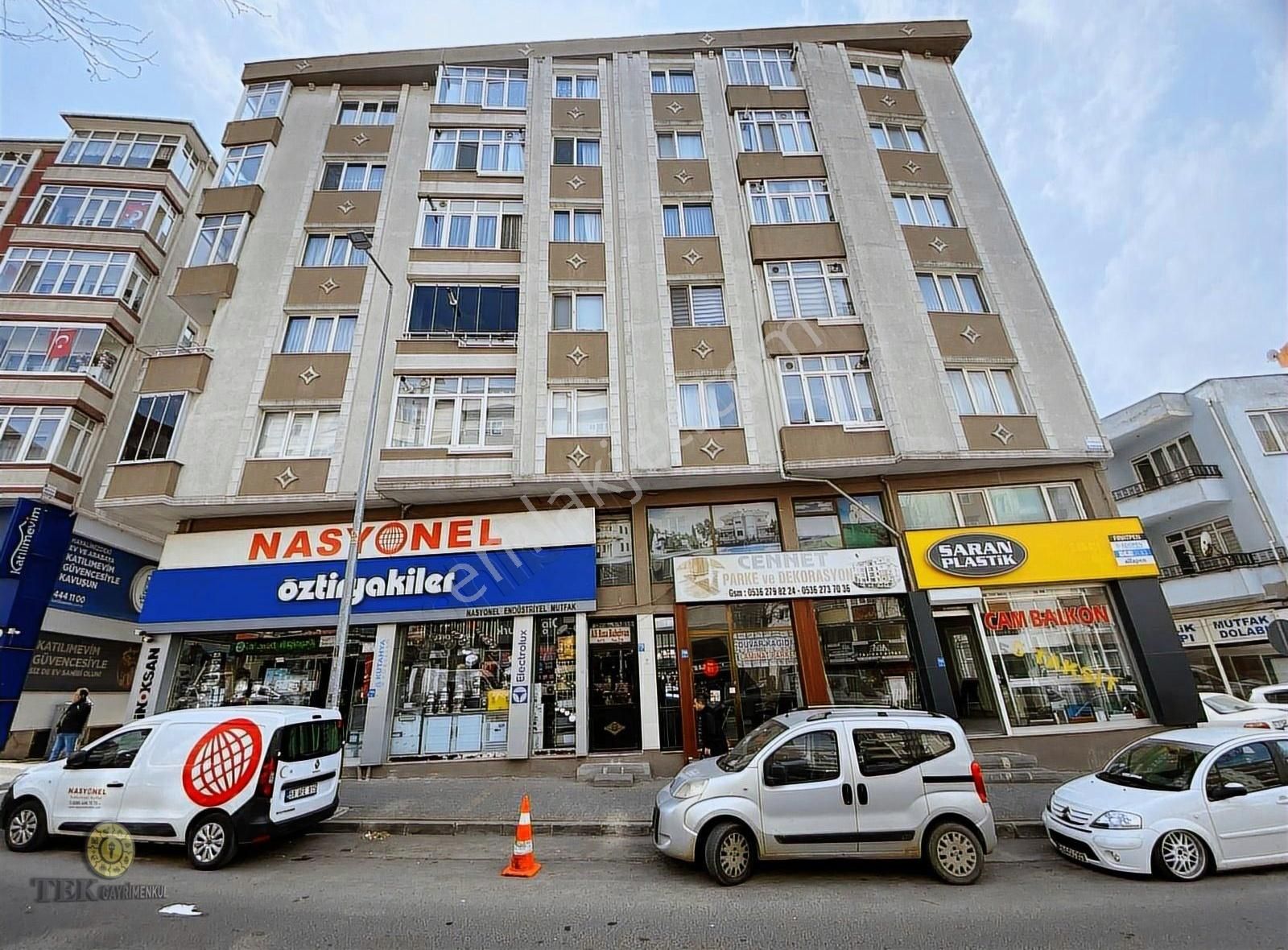 Reşadiye Mah.atatürk Bulvarı Üzeri Takaslı 3+1 Arakat Satılık