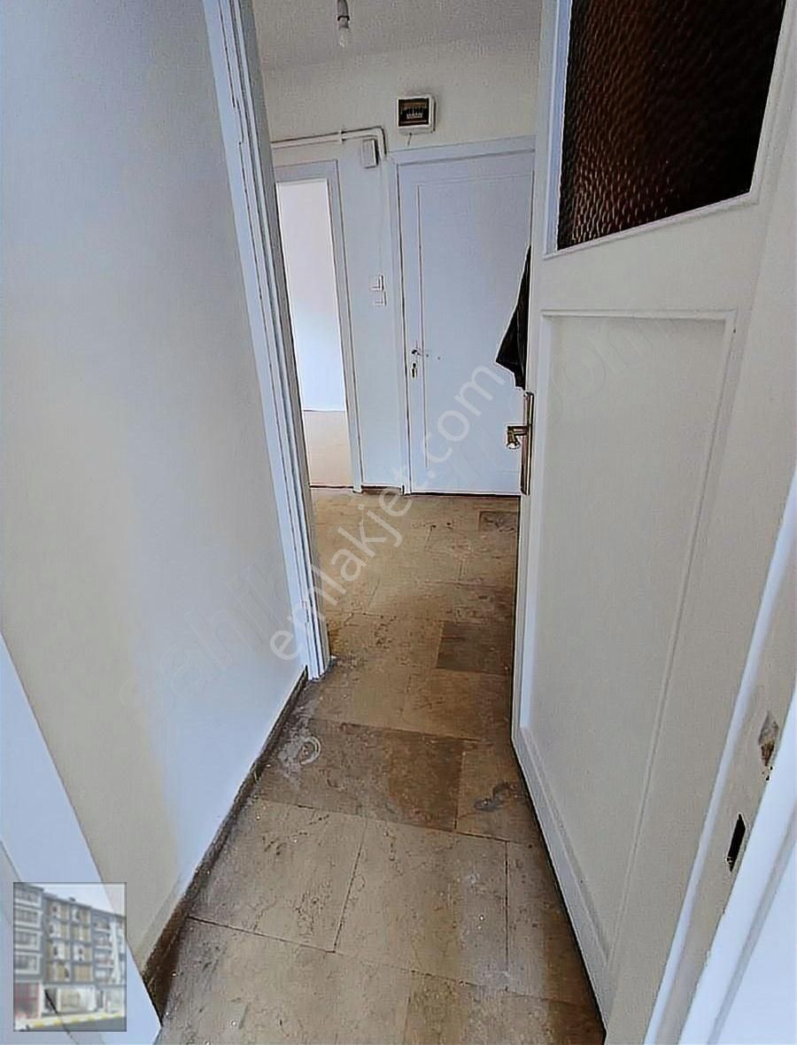 Kuşdili Caddesi Üzerinde 5.kat Masrafsız Kombili - Görsel 5