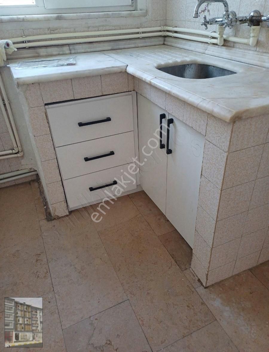 Kuşdili Caddesi Üzerinde 5.kat Masrafsız Kombili - Görsel 7