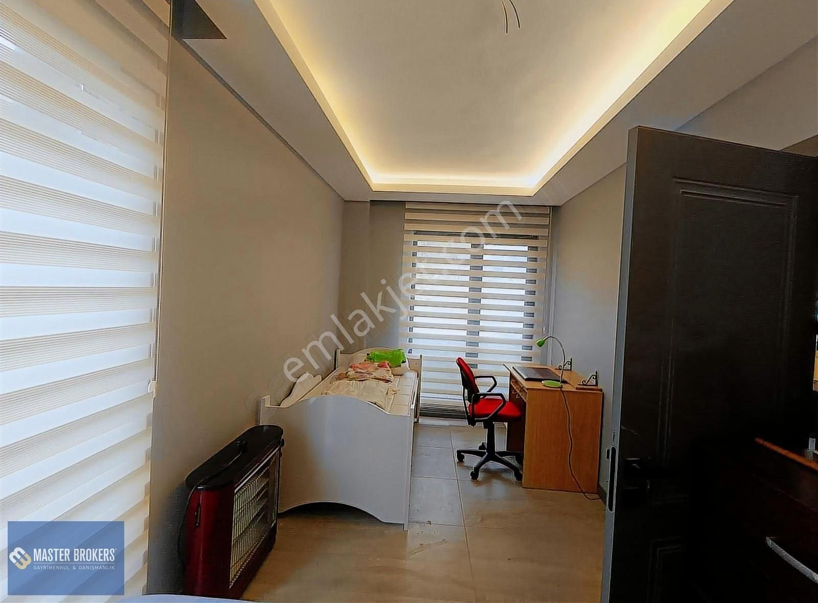 Master Brokers Full Eşyalı Daire