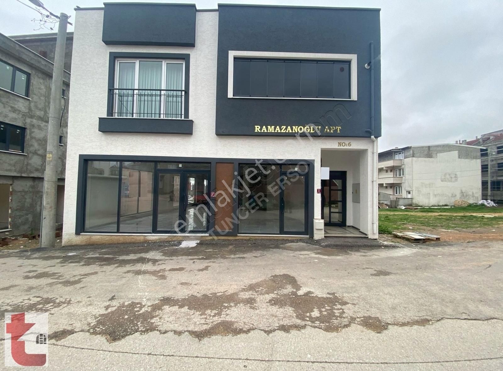 Bandırma Ayyıldız Mahallesinde Kiralık Dükkan/işyeri/ofis/mağaza