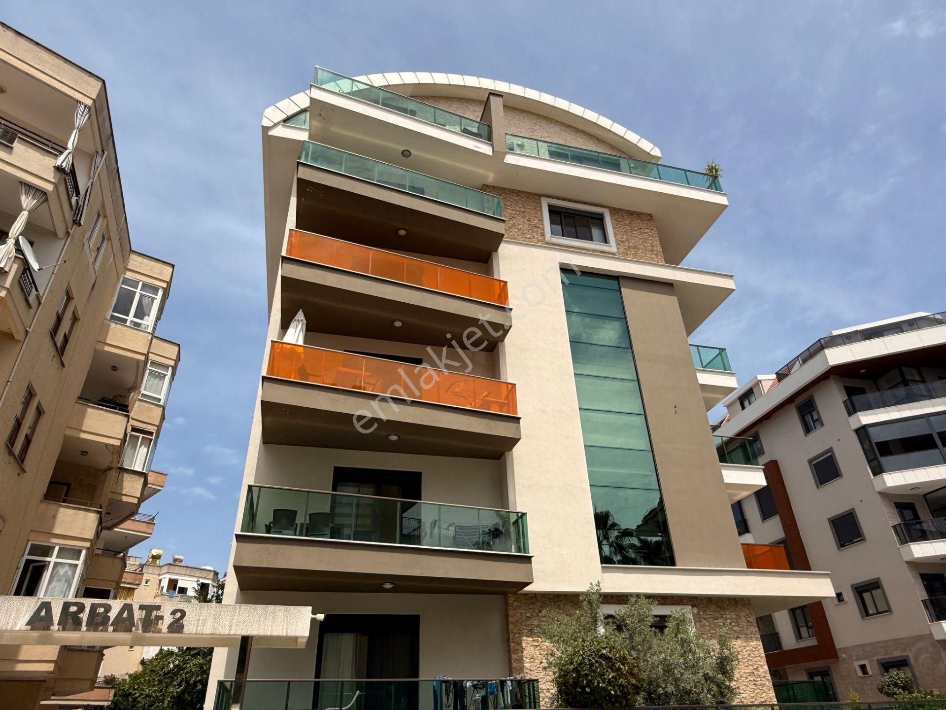 Apartment 3+1 In Center Of Alanya 50m Beach Keykubat