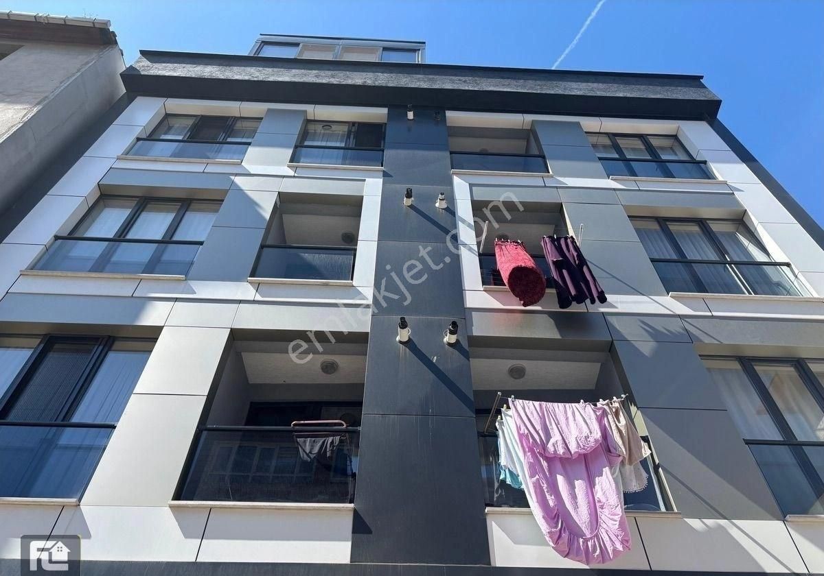 F-l Emlaktan Emaar Avm Libadiye Yakını 3+1 Dubleks Eşyalı Yeni Bina