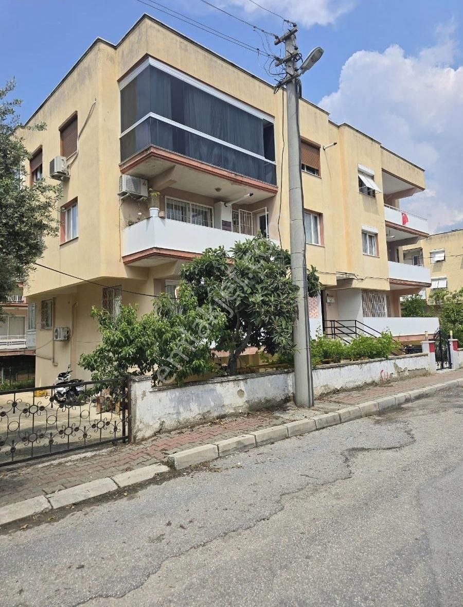 Tire Arslan Emlaktan Hürriyet Mh.3+1 Avm Yakını Daire