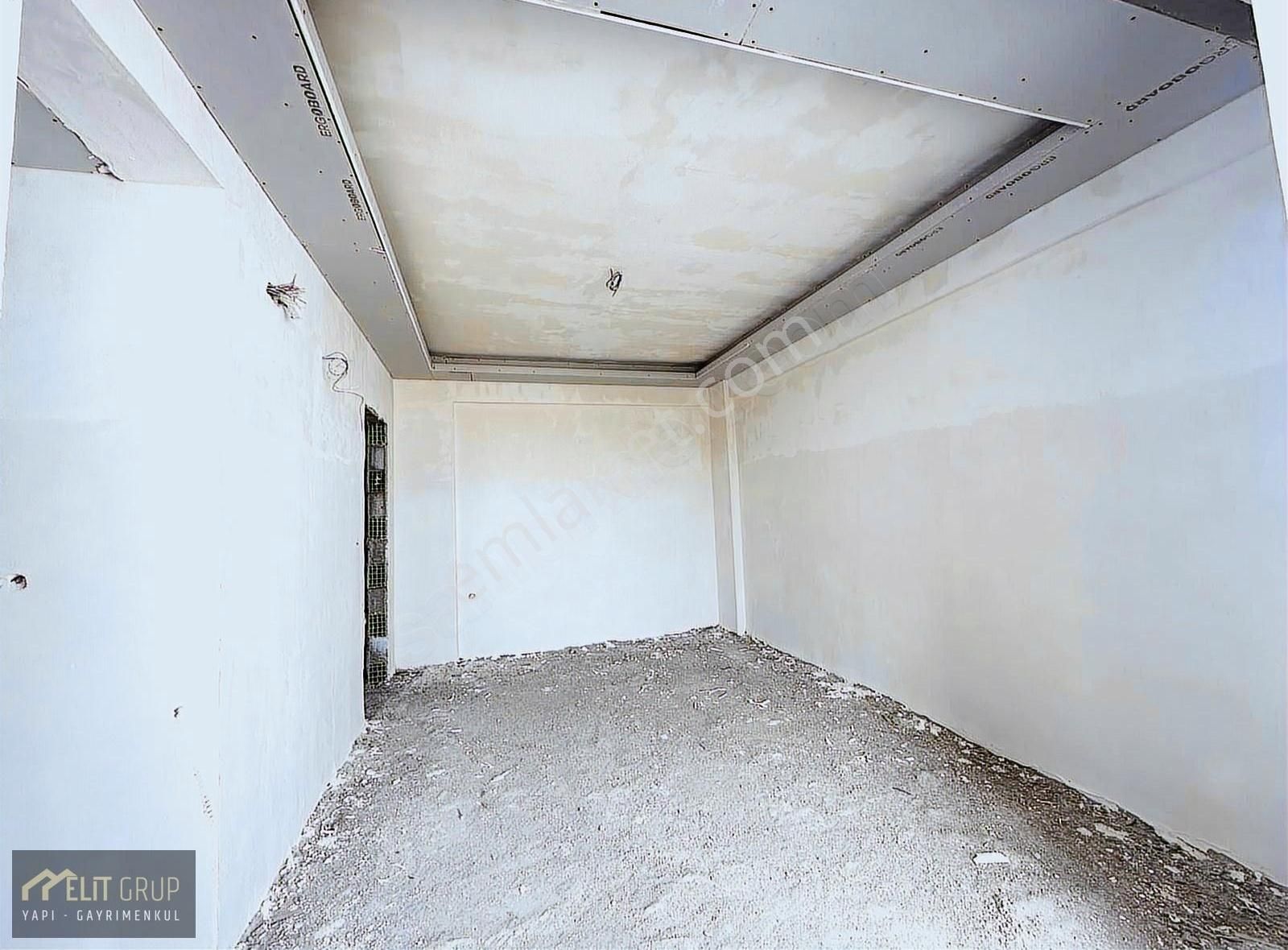 Eminceler De Harika Konumda Geniş 3+1 Çift Balkonlu - Görsel 17