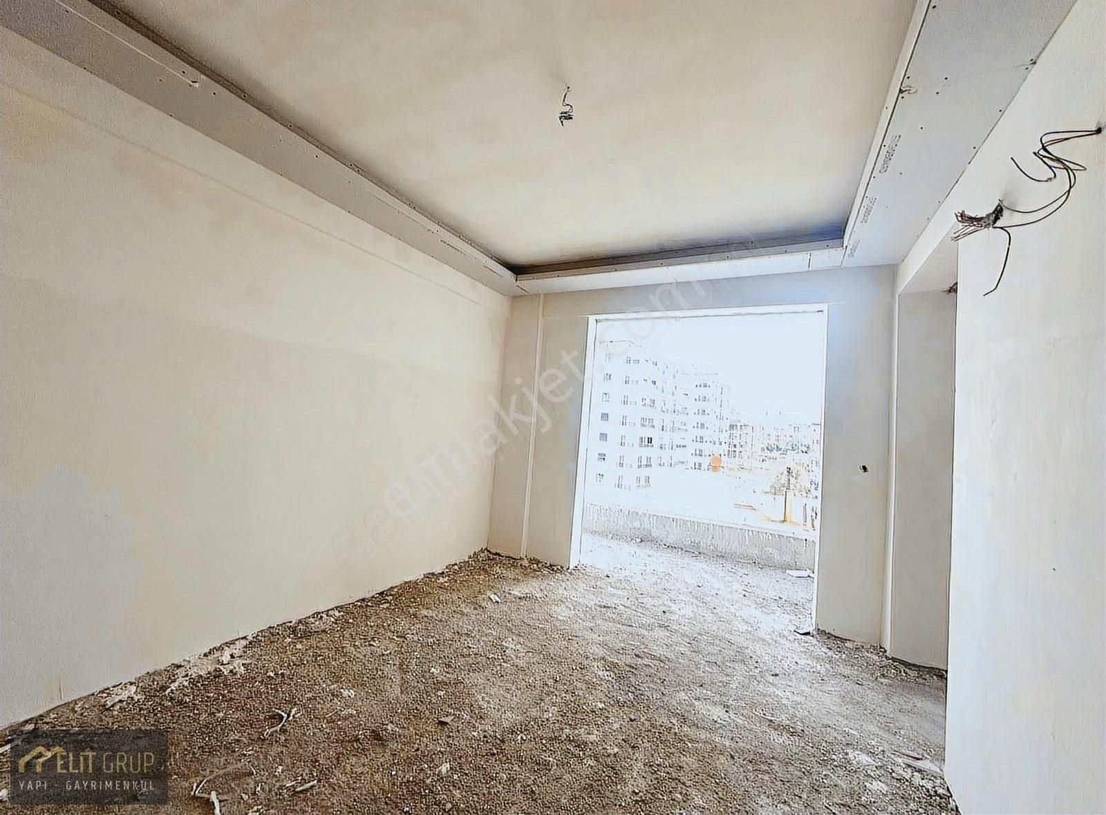 Eminceler De Harika Konumda Geniş 3+1 Çift Balkonlu - Görsel 5