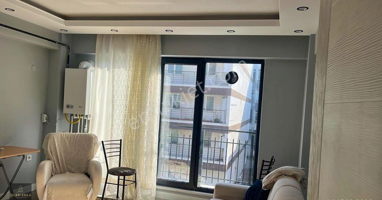 Bandırma Özlem Gayrimenkulden Hacı Yusuf Mahallesinde 1+1 Eşyalı Kiracılı Satılık Fırsat Daire