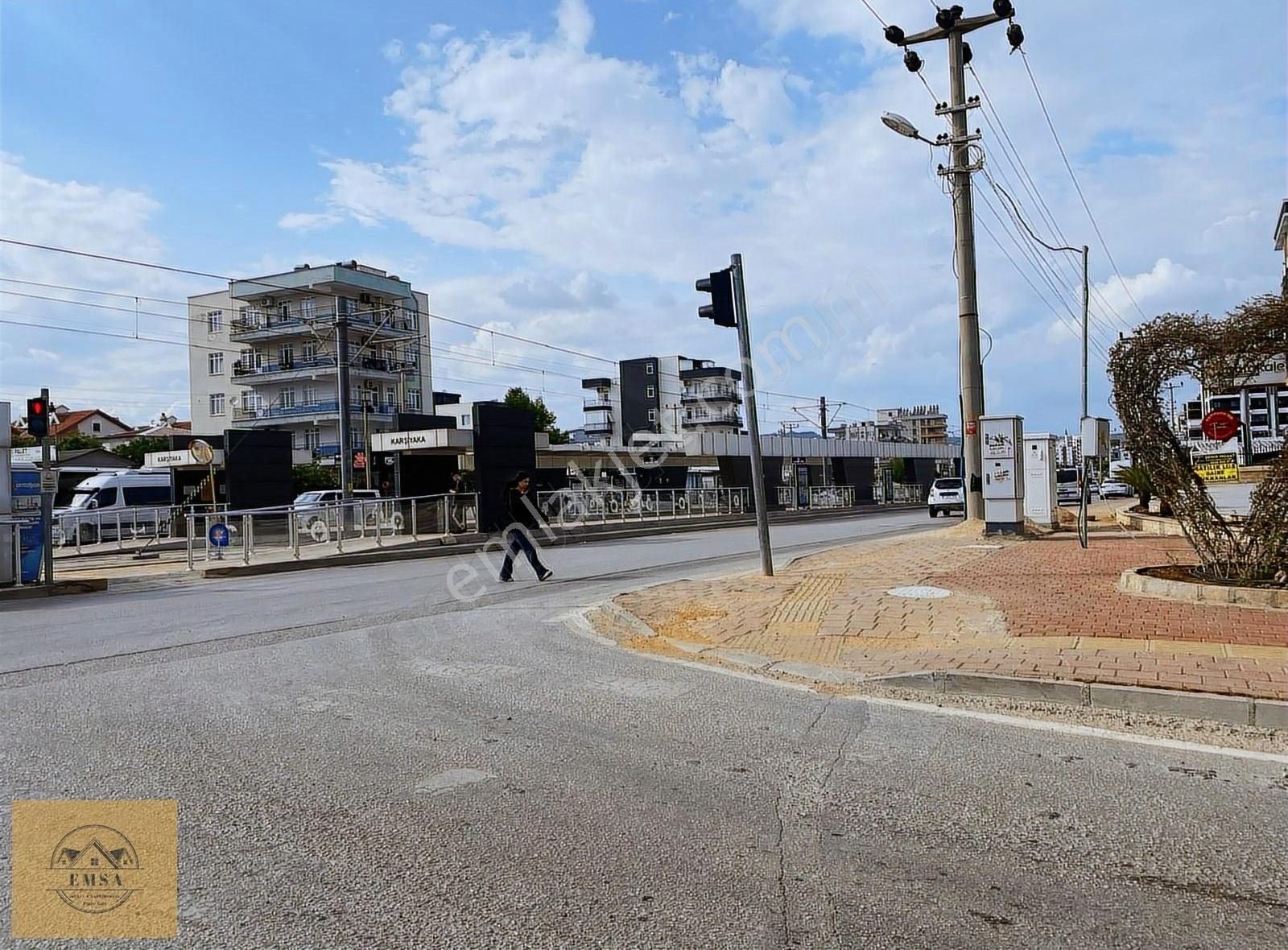 Ayanoğlu'nda_tramvay Cadde Yanı_1350 M2_20 Dairelik_konut Arsası