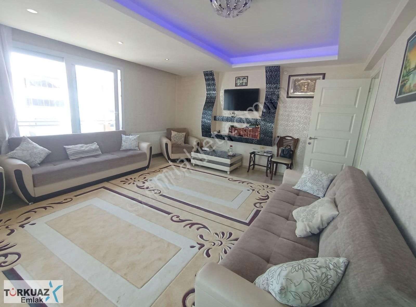 Torbalı Mah.metropolis Bulvarında İzban Yakıni 3+1 Satılık Daire