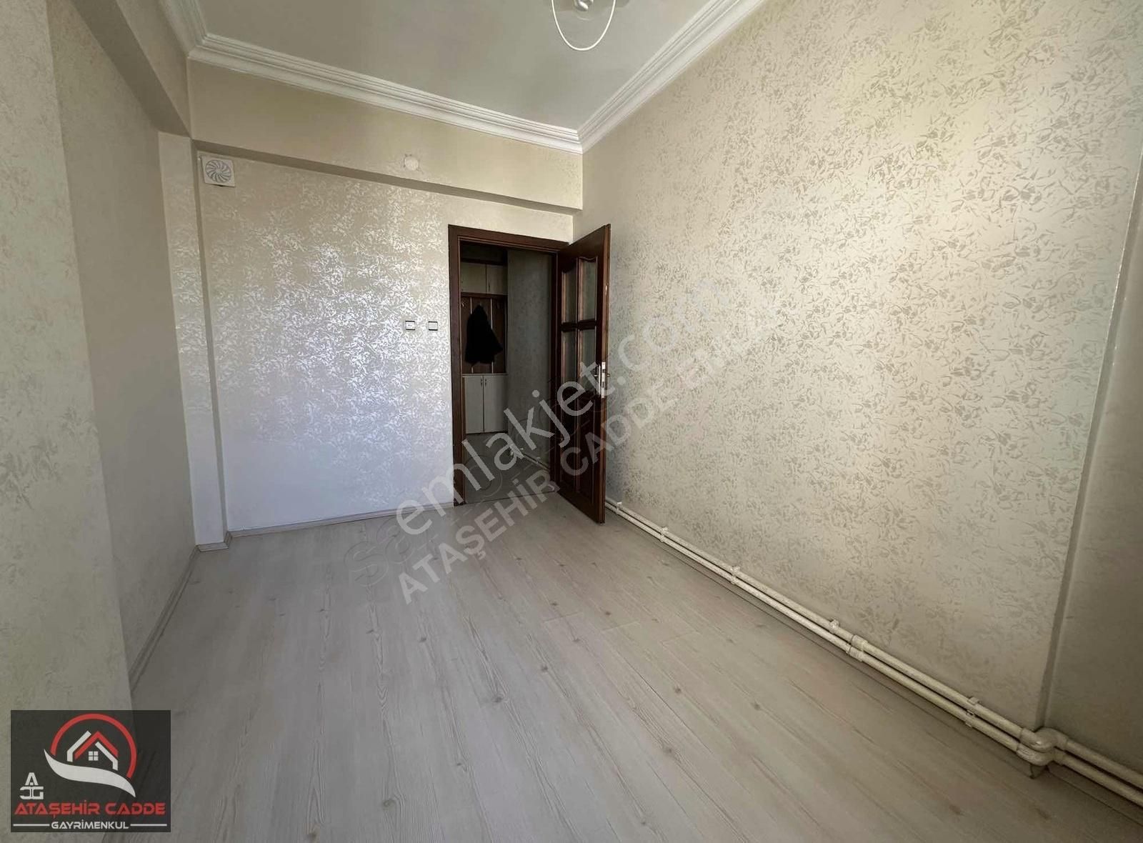 [acg] Teyfikkiye Camii Yukarısında 3+1 Kiralık Daire