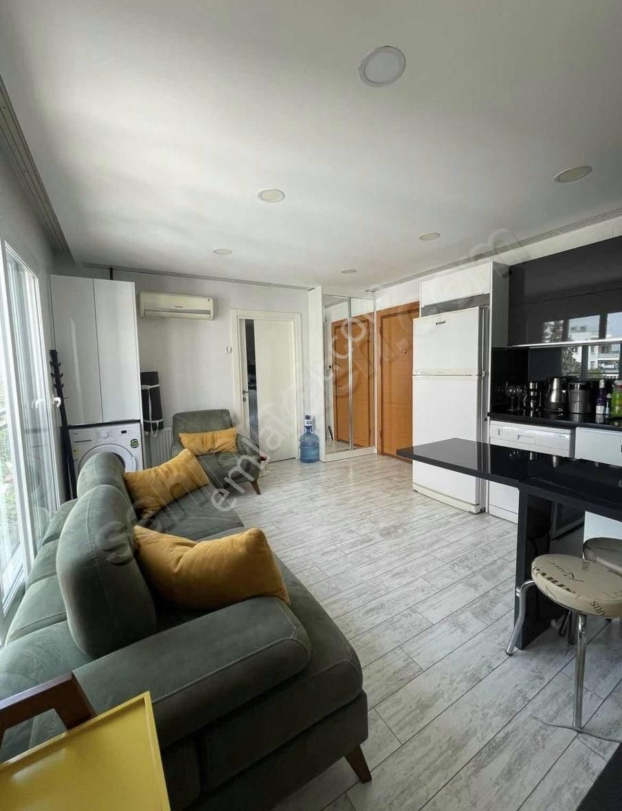 Kur Grup'tan Güvenlikli Sitede Full Eşyalı Ultra Lüx 1+1 Kiralık