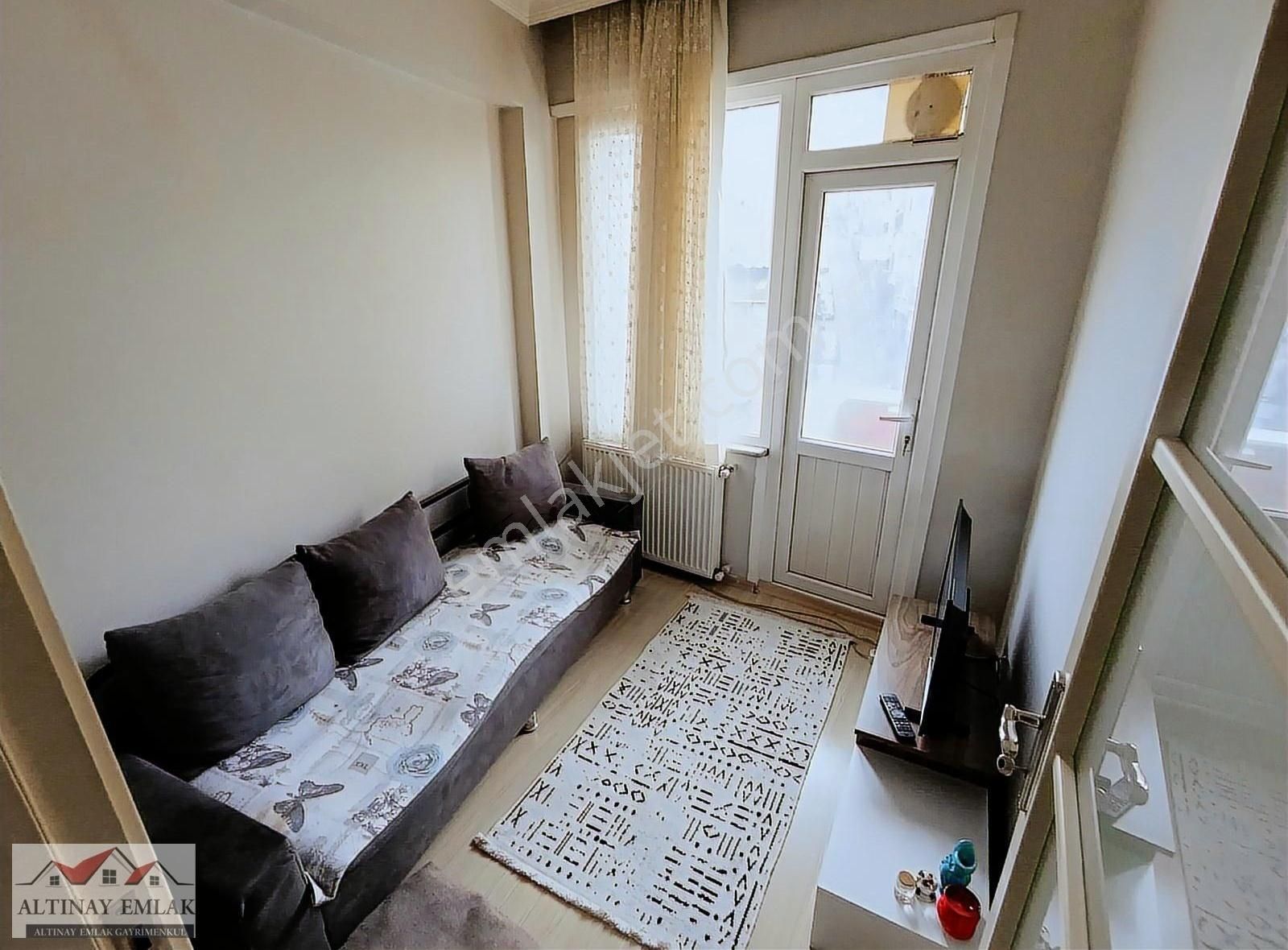 4.levent Çeliktepede Ara Kat 2+1 Kiralık Daire Altınay Emlak'tan