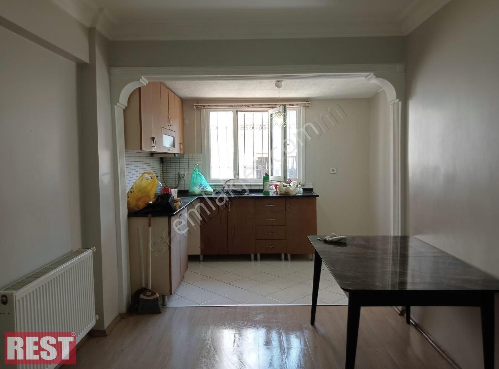 Feriköy De Caddeye Yakin Temiz 2+1 Kiralık Daire