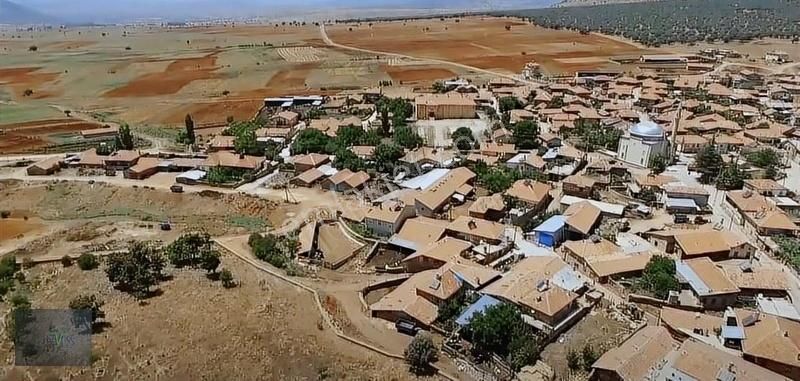 Karaman Merkez Kızılyaka,1992m2,resmi Yola Geniş Cephe,düz Arazi