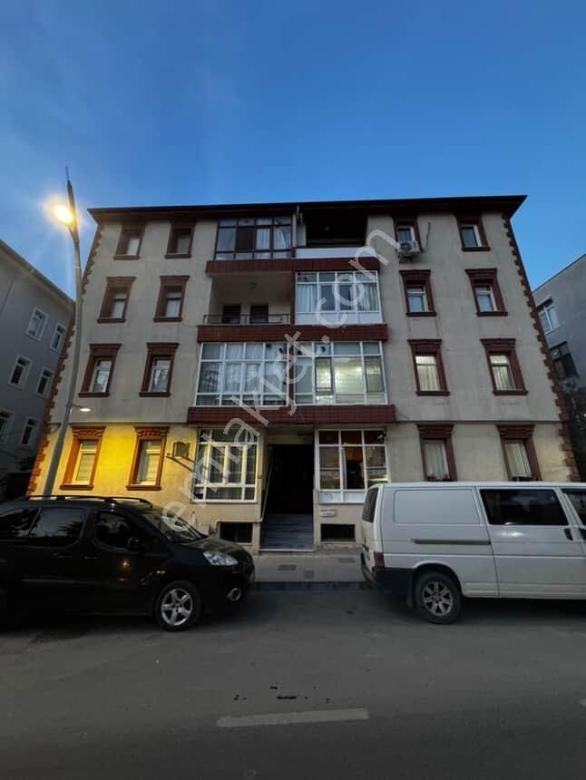 Ana Cadde Üzeri Satılık 2+1 Yüksek Giriş Daire