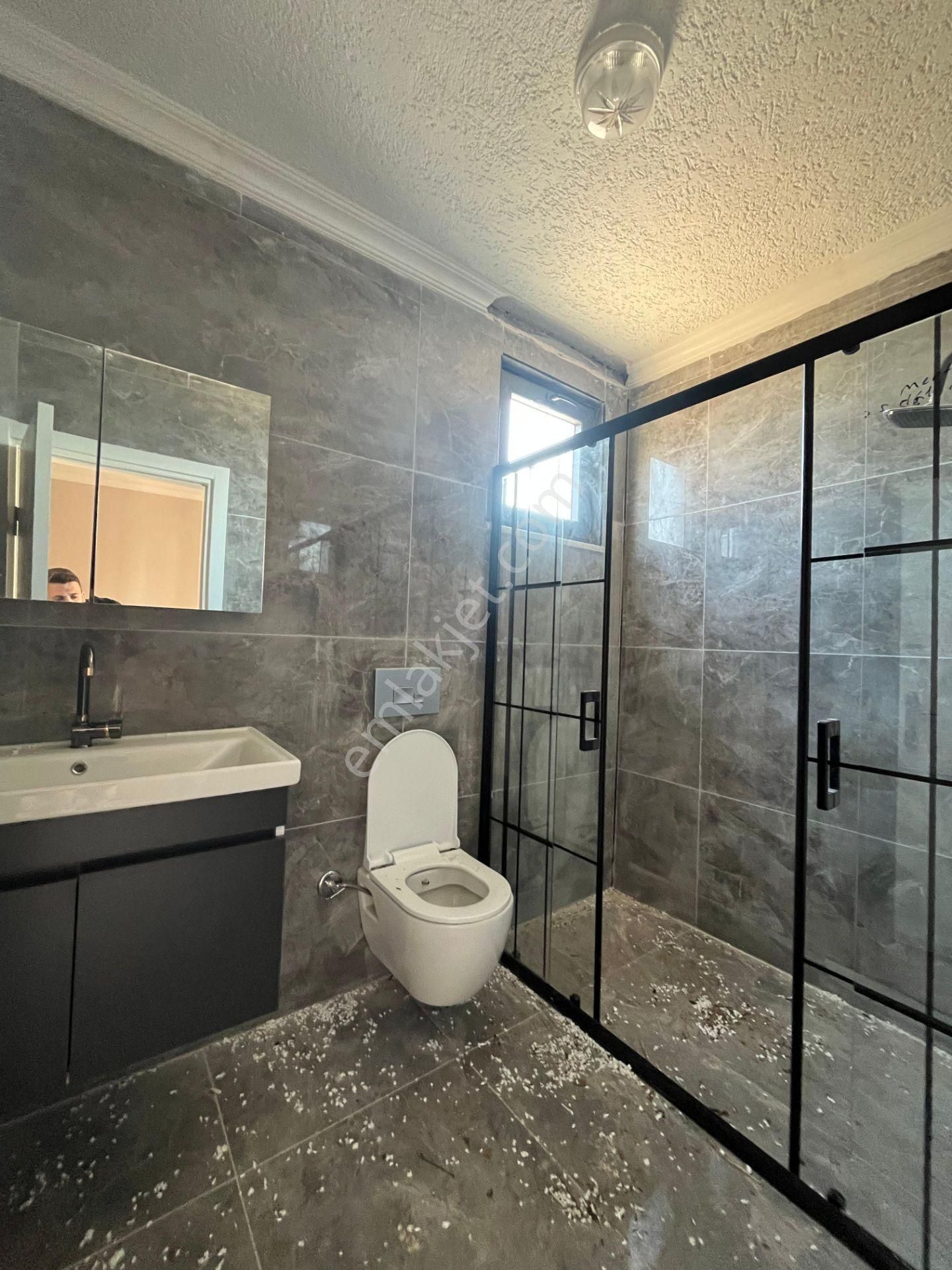 Ata Gayrimenkul'den 4+1 Geniş Oturum Merkezi Konumda Lüks Villa - Görsel 24