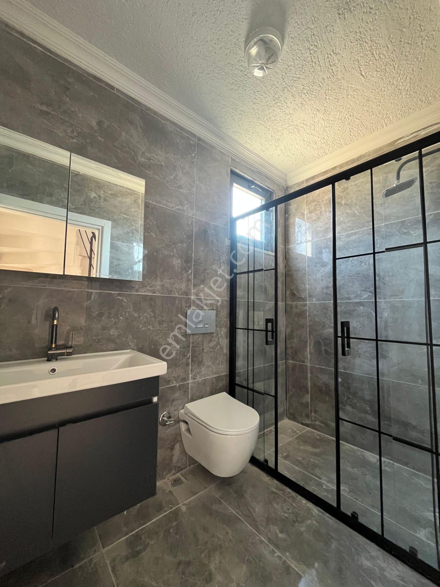 Ata Gayrimenkul'den 4+1 Geniş Oturum Merkezi Konumda Lüks Villa - Görsel 20