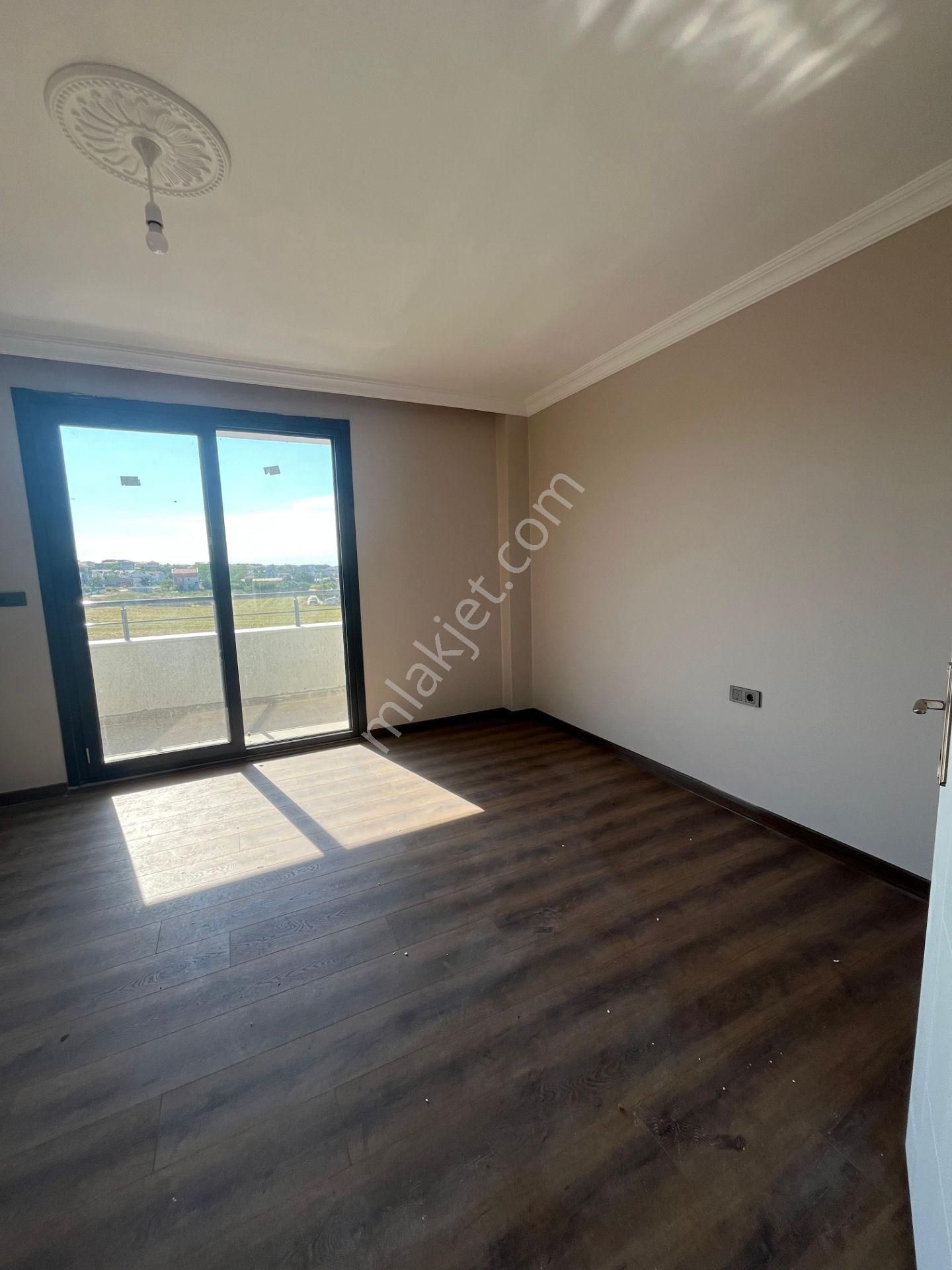 Ata Gayrimenkul'den 4+1 Geniş Oturum Merkezi Konumda Lüks Villa - Görsel 27